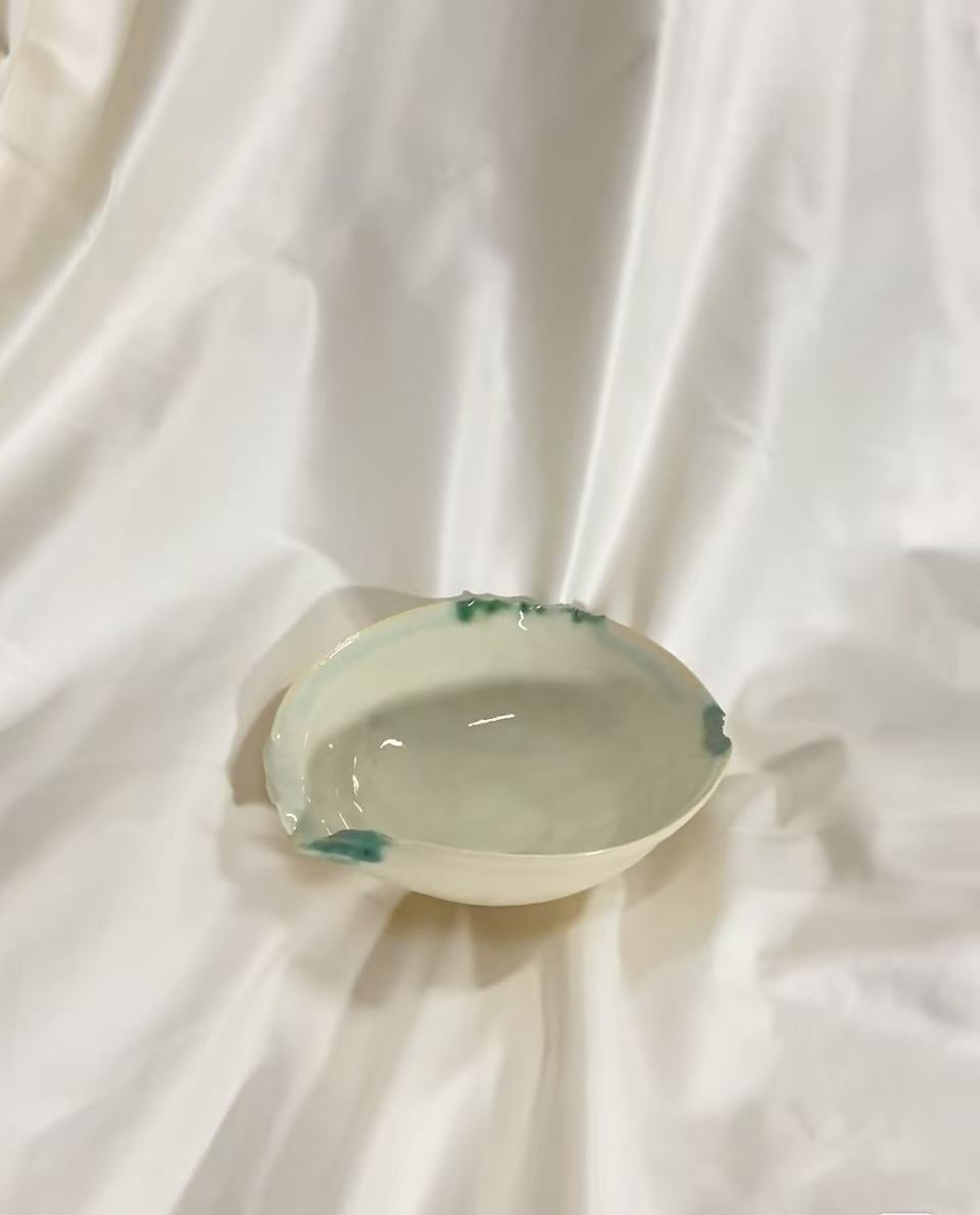 Orii Drifting Edge Bowl — Handcrafted Ceramic Bowl with Flowing Green Glaze