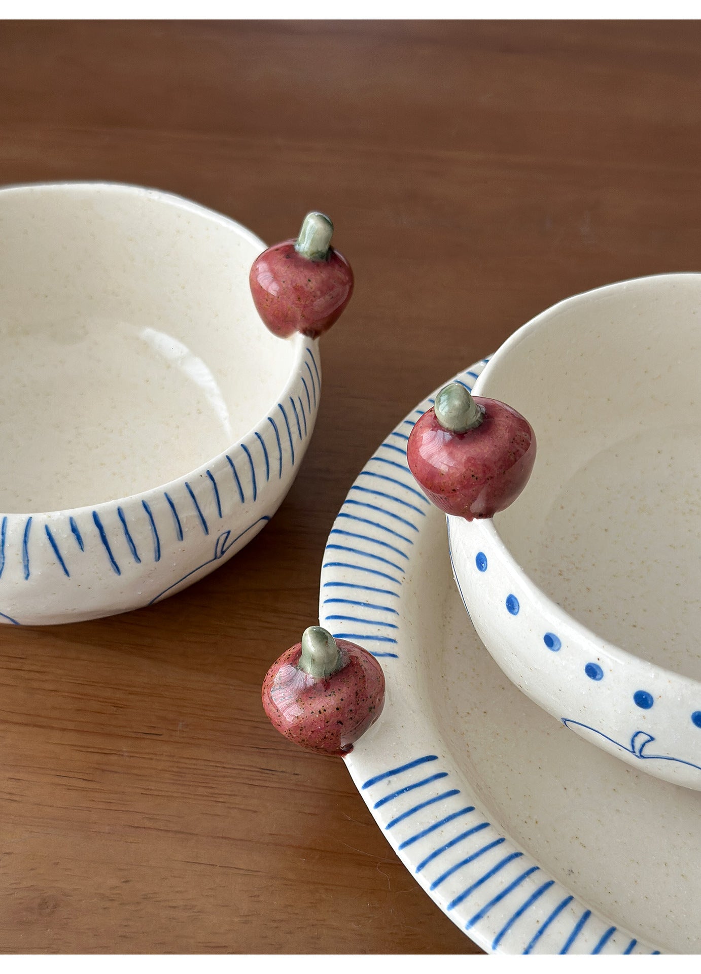 Orii Apple Hand-Painted Stoneware Bowl – Cereal & Yogurt